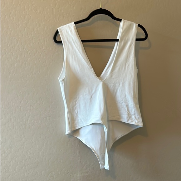 Free people White Plunge V-Neck Sleeveless Bodysuit XL - Picture 5 of 7
